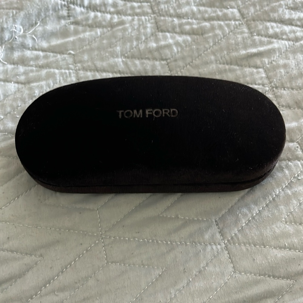 TOM FORD SUNGLASSES CASE